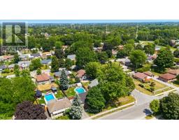 28 TWEEDSMUIR AVENUE - 2