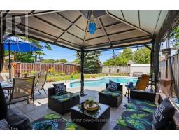 28 TWEEDSMUIR AVENUE - 35