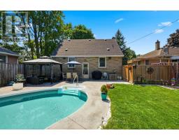 28 TWEEDSMUIR AVENUE - 43