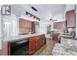 1229 EXMOUTH STREET - 11