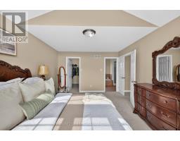 834 TALISMAN CRESCENT - 21