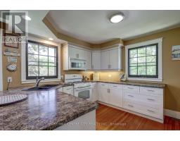 4491 EAST ROAD - 11