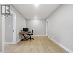 1886 FOUNTAIN GRASS DRIVE - 37