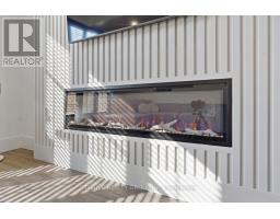 18 MCNAB STREET - 19
