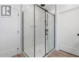 18 MCNAB STREET - 27