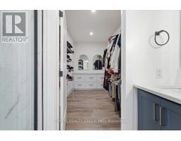 18 MCNAB STREET - 28