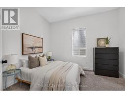 820.5 MAITLAND STREET - 16
