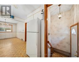 25 GLADSTONE AVENUE - 31