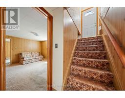 25 GLADSTONE AVENUE - 32