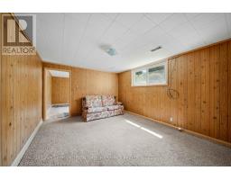25 GLADSTONE AVENUE - 33
