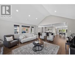 48 LOOKOUT COURT - 13