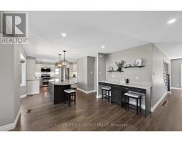 48 LOOKOUT COURT - 14