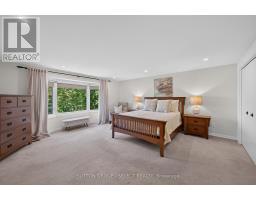 48 LOOKOUT COURT - 24