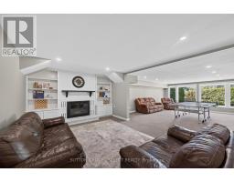 48 LOOKOUT COURT - 29
