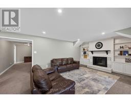 48 LOOKOUT COURT - 30