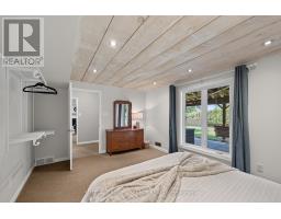 48 LOOKOUT COURT - 33
