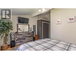 16 ARBOUR GLEN CRESCENT - 19