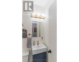16 ARBOUR GLEN CRESCENT - 4
