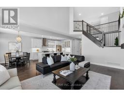 87 DAVENTRY WAY - 15