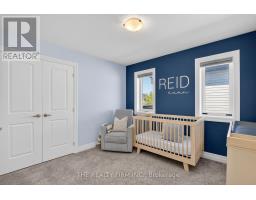 87 DAVENTRY WAY - 30