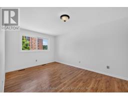 10 - 69 CONWAY DRIVE - 17