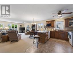 1616 BLACKMAPLE CRESCENT - 11
