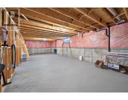 1616 BLACKMAPLE CRESCENT - 28