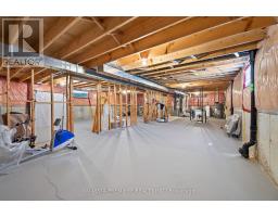 1616 BLACKMAPLE CRESCENT - 29