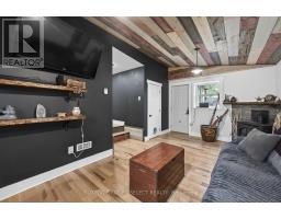 152 ELM STREET - 6