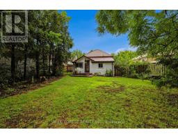 548 ELIZABETH STREET - 38