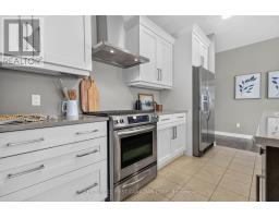 3183 PINCOMBE DRIVE - 10