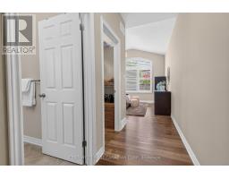 3183 PINCOMBE DRIVE - 20