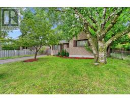 54 MANITOULIN DRIVE - 1