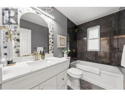 54 MANITOULIN DRIVE - 12