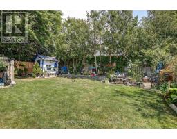48 CLARENDON CRESCENT - 44