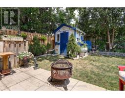 48 CLARENDON CRESCENT - 45