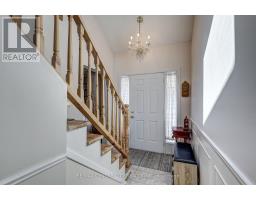 48 CLARENDON CRESCENT - 5