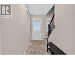 930 SILVERFOX CRESCENT - 3