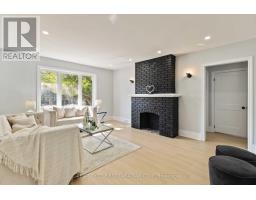 122 WINDSOR CRESCENT - 4