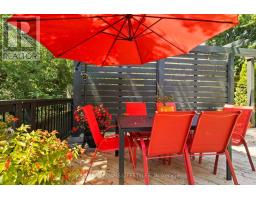 7 - 727 APRICOT DRIVE - 30