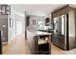 7 - 727 APRICOT DRIVE - 6