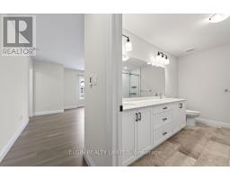 15 - 49 ROYAL DORNOCH DRIVE - 17
