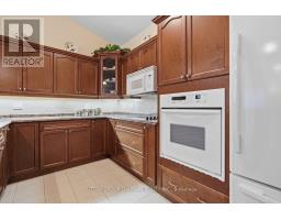 15 - 455 HYDE PARK ROAD - 22