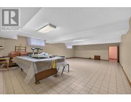 27 STIRRUP COURT - 27