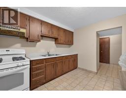 27 STIRRUP COURT - 31