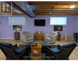 110 MILTON SEILER CRESCENT - 29