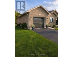 110 MILTON SEILER CRESCENT - 3