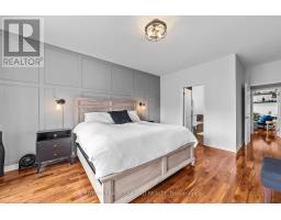 3194 PINCOMBE DRIVE - 21