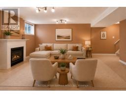648 THISTLEWOOD DRIVE - 28
