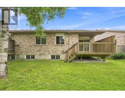648 THISTLEWOOD DRIVE - 40